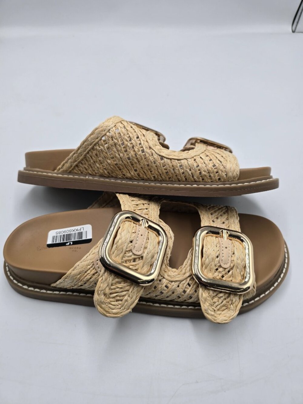 Universal Thread sandals - Picture 2 of 3